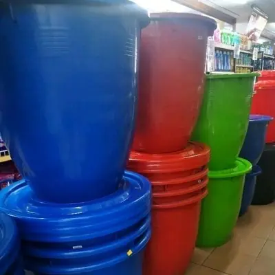 Tempayan/Tong Air/Bekas Air(jenis tebal)tempayan/Tong air simpanan/TEMPAYAN/TONG AIR/Baldi Besar /tempayan besar