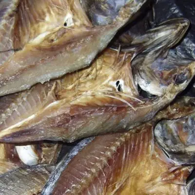6 - 7 ekor IKAN KEMBUNG KERING / IKAN TEMENUNG kering