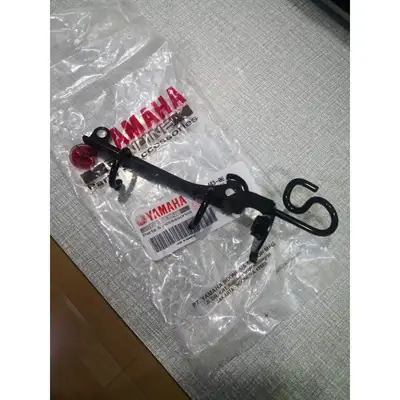 Y15 V1 V2 RADIATOR KAKI BRACKET STAY KAKI TANGKI AIR DEPAN ORI KAKI HEAD BRACKET HONG LEONG HLY ORIGINAL