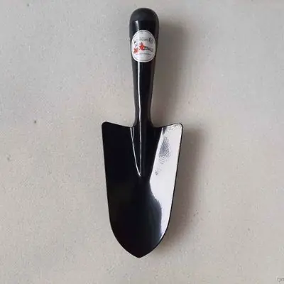 Holland Bull Gardening Shovel / Pencedok Tanah Besi