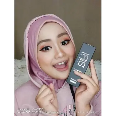 Iris Khairi Foundation I Full Coverage I Smooth Flawless