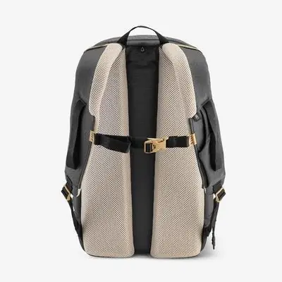 Decathlon Quechua Country Walking Backpack NH500 20 Litres