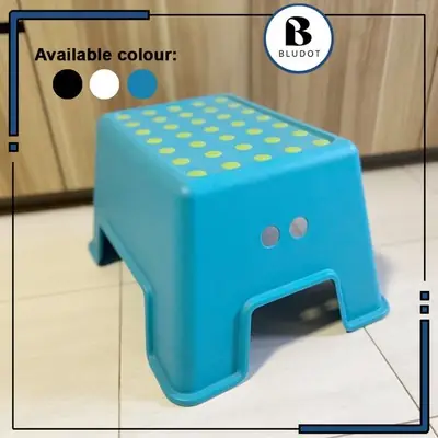 Bangku Kecil Rumah Tangga Kayu Solid Comel Kanak Kanak Bayi Kerusi Sofa Fesyen Kartun Kreatif