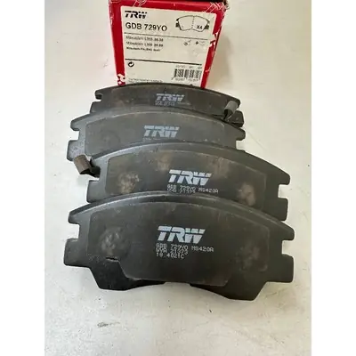 Mitsubishi Pajero l049 l300 V32 Trw Front Brake Pad GDB729