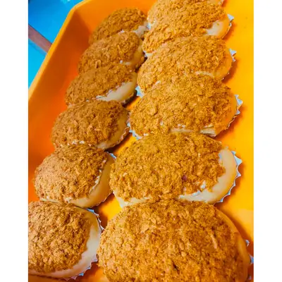 Roti Apot Roti Chicken Floss Pizza Golok Combo