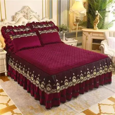 Cadar Pengantin Beropol Lace Bed Sheet 3IN1 Cadar Ropol Pengantin Quilted Padded Bedspread