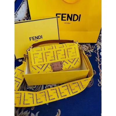 Hot Sales Fendi Handbag Slingbag Shoulder Bag Fendi Womens Bag F101